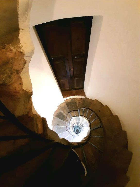 10-SCALA PER SALIRE ALLA CUPOLA DELLA BASILICA