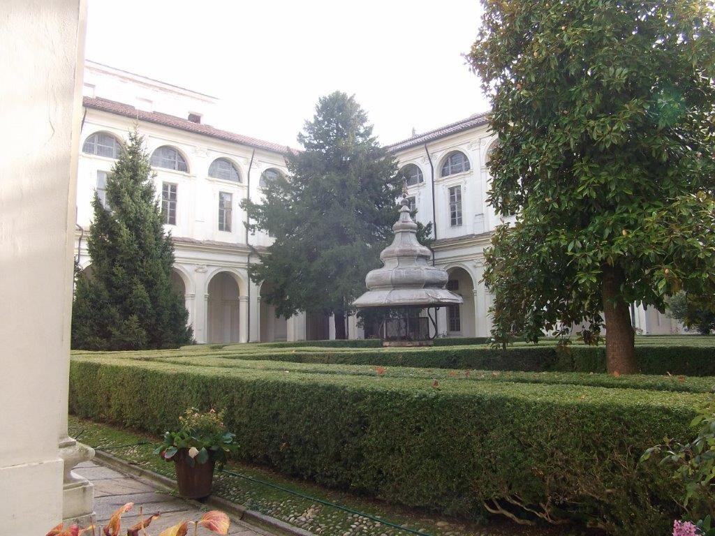 13-IL CHIOSTRO