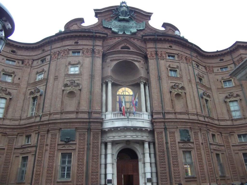 28-ENTRATA PALAZZO CARIGNANO