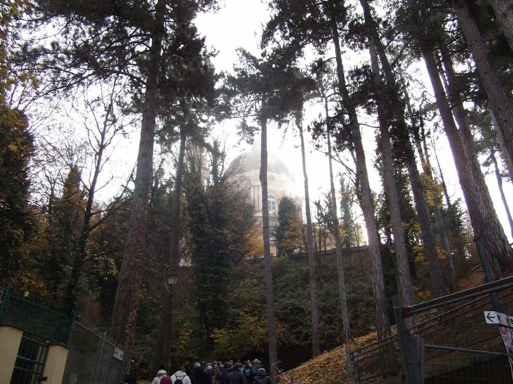 5-IN VISTA DELLA BASILICA