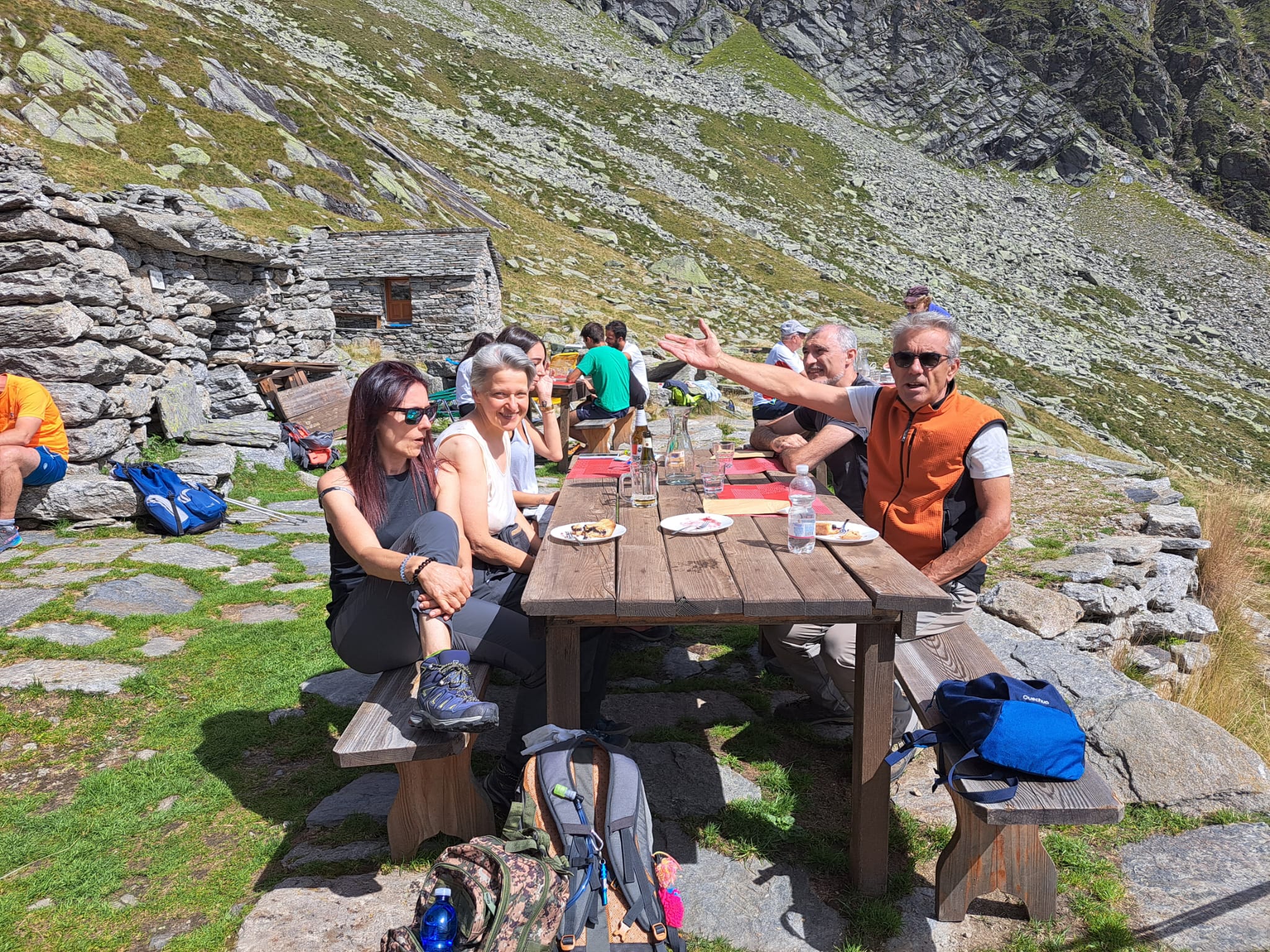 9 Sosta al rifugio Vallè